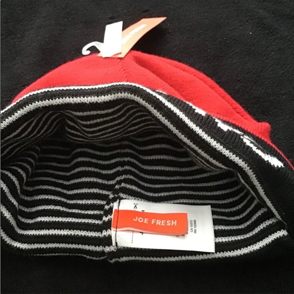 ✅ X5 BRAND NEW WITH TAG Canada Maple Leaf Red Reversible Winter Hat/Toques/Tuque - Picture 7 of 11